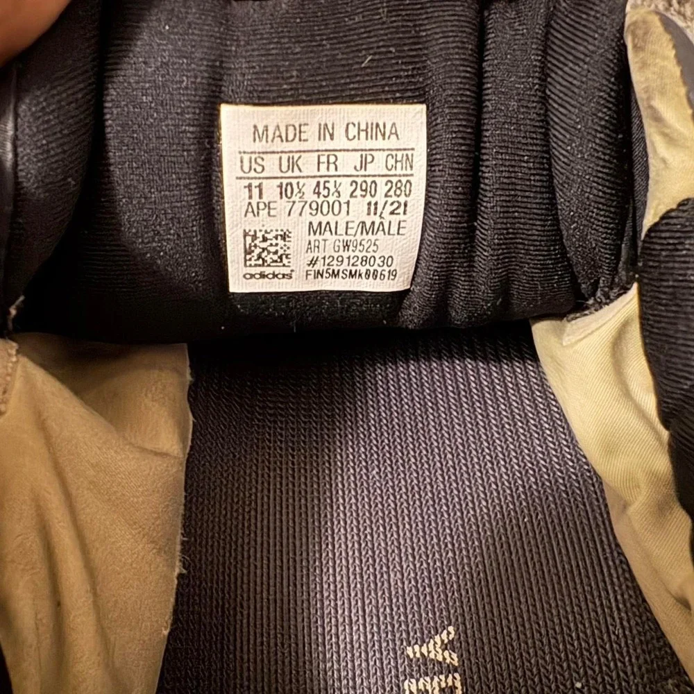 N/A brand adidas
